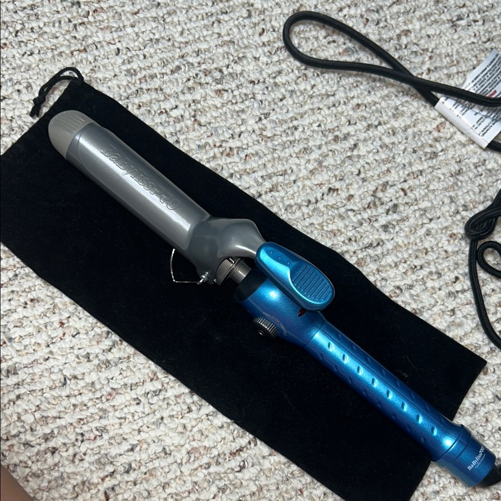 Blue Ceramic Curling Wand